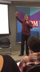 Jornalista Celso Teixeira em palestra na ESPM - Foto: Camila Toniolo